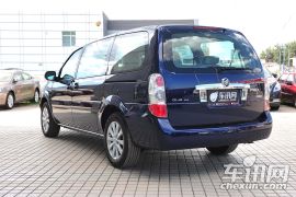 通用别克-别克GL8-2.4L LT行政版