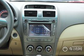 比亚迪-比亚迪L3-1.5手动尊贵型