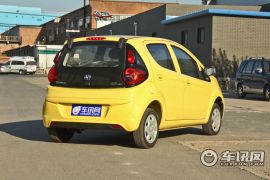 长安汽车-奔奔MINI-1.0L 手动亲情版