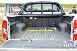 江铃汽车-域虎-2.4T两驱柴油手动(LX)