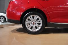 上海汽车-荣威550爱国者