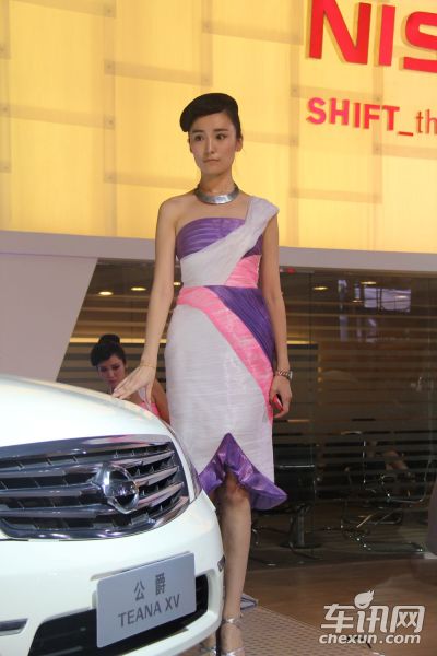 东风日产4号车模