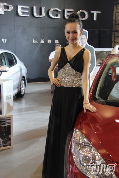 东风标致4号车模