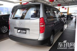 现代-现代辉翼-2.4L 豪华版