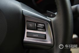 斯巴鲁-傲虎-2.5i 豪华版