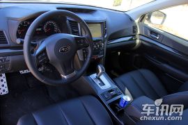 斯巴鲁-傲虎-2.5i 运动导航版