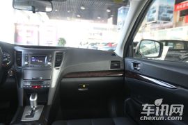 斯巴鲁-力狮-2.5i-X 豪华版