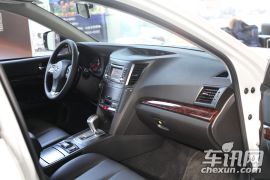 斯巴鲁-力狮-2.5i-X 豪华版