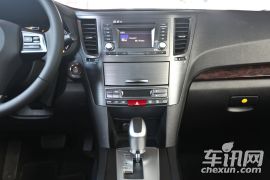 斯巴鲁-力狮-2.5i-X 豪华版