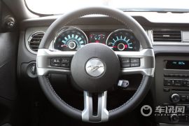 福特-野马-V6基本型