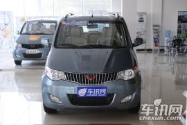 上汽通用五菱-五菱宏光-1.4L 豪华型  ￥6.08