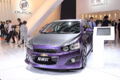 通用雪佛兰-爱唯欧