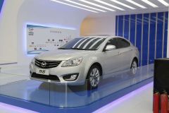 海马汽车-海马M8