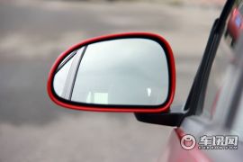 奇瑞汽车-风云2-掀背 1.5L 手动锐意版