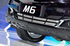 比亚迪-比亚迪M6