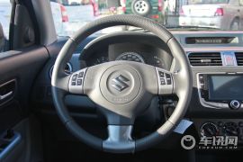 长安铃木-雨燕-1.5运动版 MT