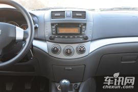 长安汽车-悦翔-1.5L MT 豪华型