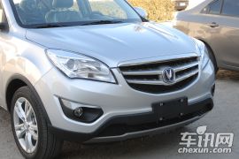 长安汽车-长安CS35-1.6L 手动豪华型