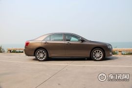 吉利汽车-帝豪EC8-2013款 2.4L自动旗舰型
