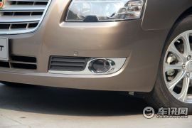 吉利汽车-帝豪EC8-2013款 2.4L自动旗舰型