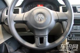 上海大众-桑塔纳