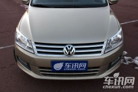 上海大众-桑塔纳-1.6L 自动豪华版