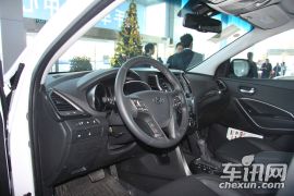 北京现代-新胜达-2.4L 自动四驱尊贵型