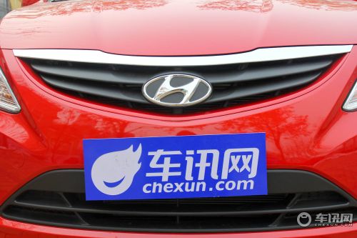 现代 瑞纳