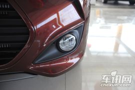 现代-Veloster飞思-1.6T 自动豪华版