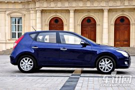 北京现代-北京现代i30（停产）-2.0 自动尊享型