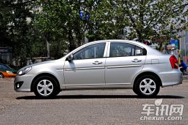 北京现代-雅绅特-1.4手动舒适型