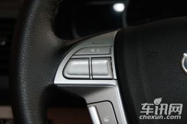 比亚迪-比亚迪S6-劲悦版 2.0L 手动尊贵型