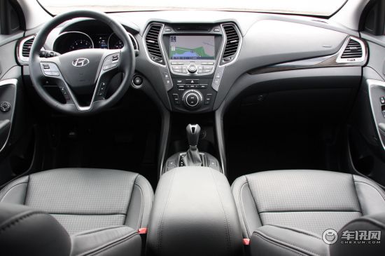 现代 全新胜达（进口）