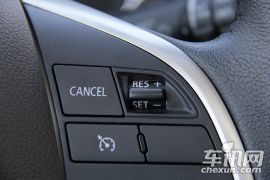 三菱-欧蓝德 EX-2.4L 四驱精英GT版7座