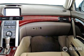 讴歌-讴歌RL-3.7 AWD