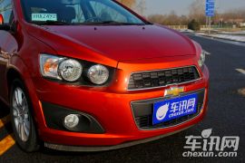 通用雪佛兰-爱唯欧-两厢 1.6 AT SX