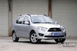 天津一汽-夏利N7-1.3L 手动智能节油尊贵型