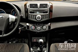 陆风汽车-陆风X5-2.0T 手动创享版