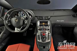 兰博基尼-Aventador-LP700-4