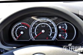 华晨金杯-金杯大海狮-2.4L大海狮W 汽油旗舰型