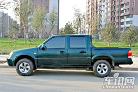 曙光汽车-傲骏-2.4T豪华型短轴版