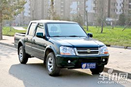 曙光汽车-傲骏-2.4T豪华型短轴版