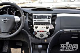 海马汽车-海马3-1.6 自动豪华版