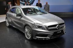 奔驰-奔驰A级 45 AMG