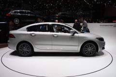 观致汽车-观致Qoros3