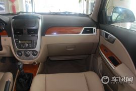 通用别克-凯越-1.5L 手动尊享型