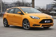 福特-福克斯(进口)-2.0T ST 橙色版
