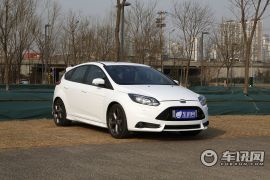 福特-Focus ST(进口)-2.0T ST 标准版