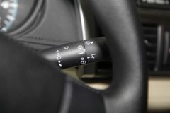 广汽丰田-新雅力士