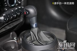 测试MINI PACEMAN 碰撞的火花很精彩